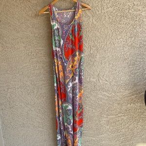 Bright colorful women’s paisley long silky dress. Medium.